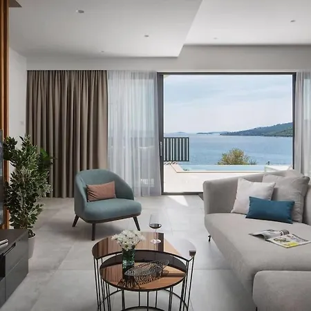 Alba Seget - Heated Pool 4* سيغيت فغانييتْسا