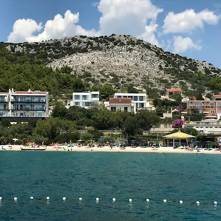 فندق Alba Seget - Heated Pool 4*